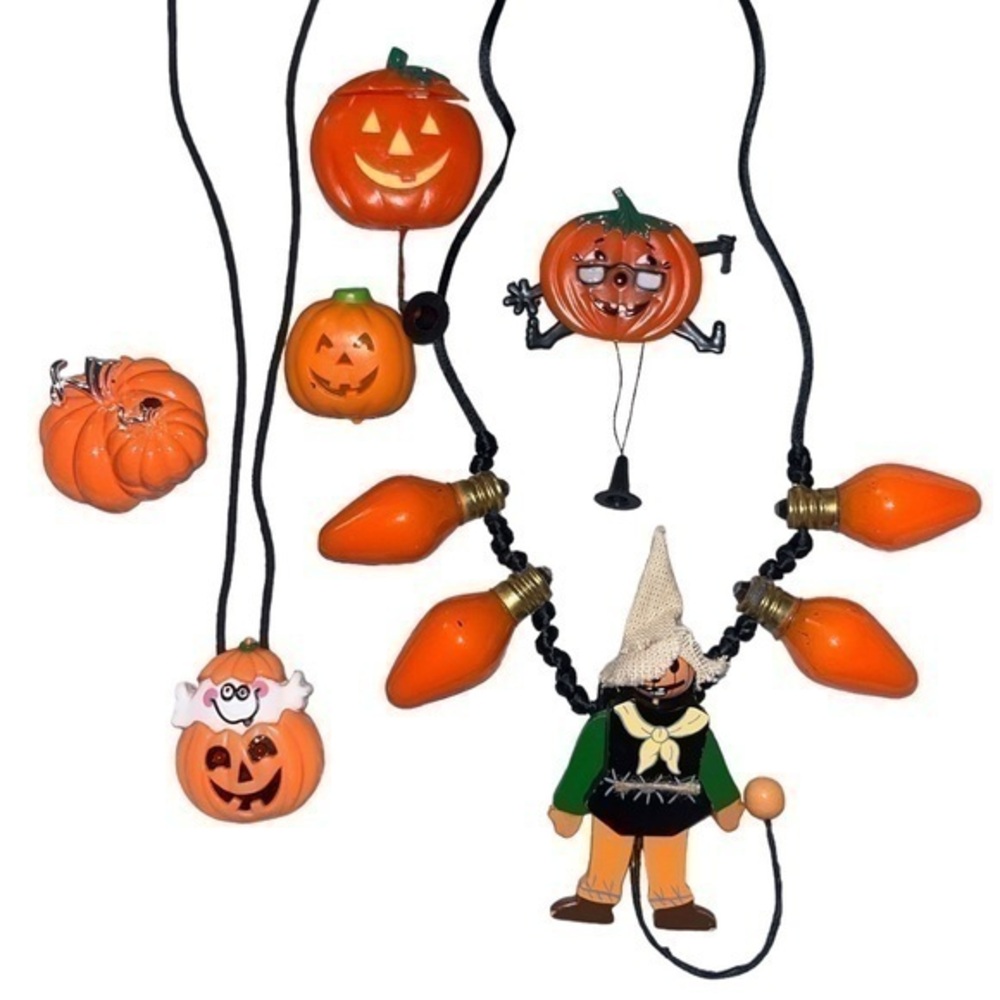 Vintage Halloween brooches and 2 necklaces